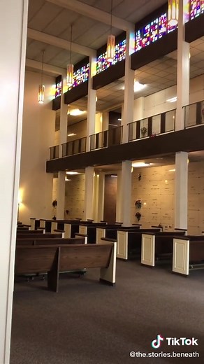 An open crypt that lets you see how the double vaults work. #crypt #explanation #cemeteryexploring