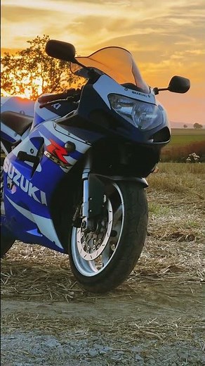Suzuki GSX-R 750 K3 #gsxr #gsxr750 #suzuki #superbike