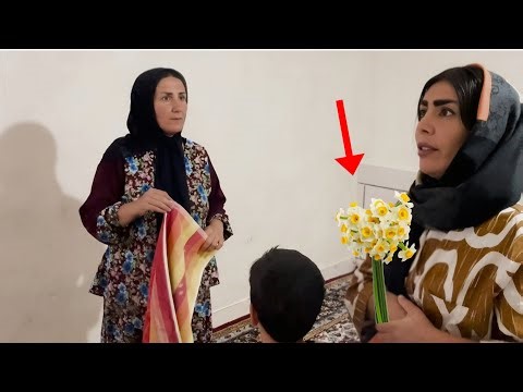 Why Did Maryam Tear Apart the Flower? The Shocking Secret Behind Leila’s Gift to Kourosh Revealed!