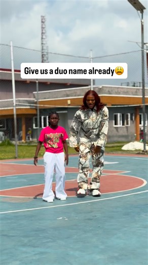 BiskitWorld🍪🌏 on Instagram: "@afroblueries is a vibe 🤣😁🫶🏿 #biskitworld #afroblueries"