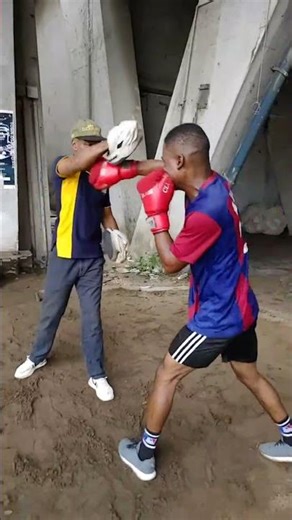 💥 PUNCH BAG SECRETS 😳🥊 Full Power Boxing Workout for Speed, Strength & Stamina 🔥 #Shorts