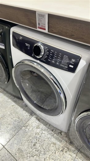 Electrolux/Frigidaire front load gas dryer white