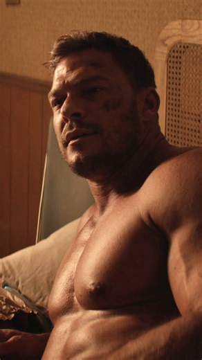 2.9M views · 27K reactions | Reacher makes every meeting count. Season 3 premieres this Thursday  | Amazon Prime Video | Facebook