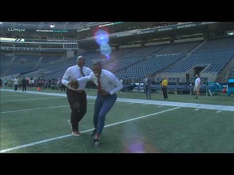 RGIII vs. a hawk: The result is closer than you might think