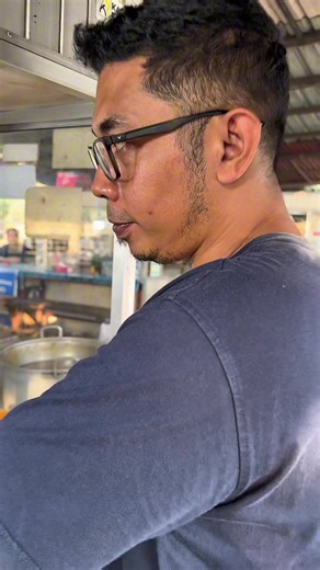 Kuliner di pasar senggol yeh embang