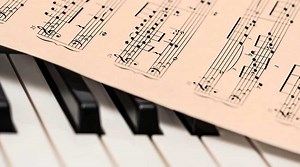 Escalas no piano: A base do entendimento e domínio do piano - Academiamusical | Escola Online