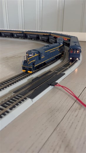 HO Scale C&O Passenger meets a pair of geeps with empty hoppers -#hoscale #railroad #train #railway