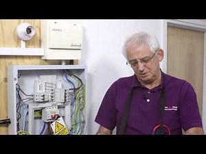 QR code 7 -- Three phase insulation resistance test