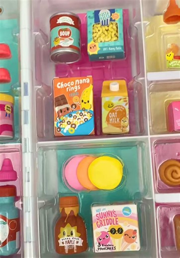 Mini Verse Food Experiments with Abree