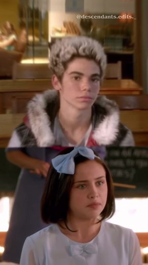 Jane y Carlos: La magia de la Navidad en Descendants