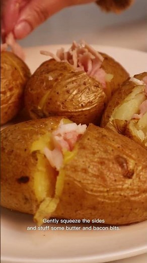 Crisp up your spuds in no time – effortless and delicious using TEFAL EY855 Easy Fry Mega Airfryer 🥔
