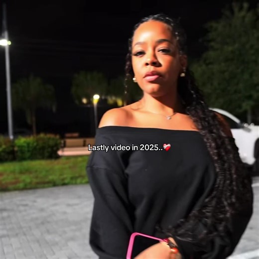 Hopefully, it works out in 2026 just as it in 2025. Love you larry and Alexis ❤️‍🩹💍#larry #alexis #fyp #trending #trending