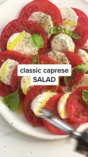 Classic Caprese Salad Recipe