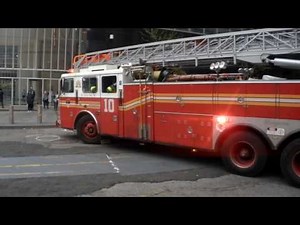 FDNY - ENGINE 10, LADDER 10 RESPOND AS TOURISTS WATCH