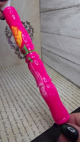 Handturned Diamond Painting Pen. Hot Pink 3d Hybrid With Skelly Hand. Yellow Rose Charm. Medium Thin Grip. 5.75 Length - Etsy