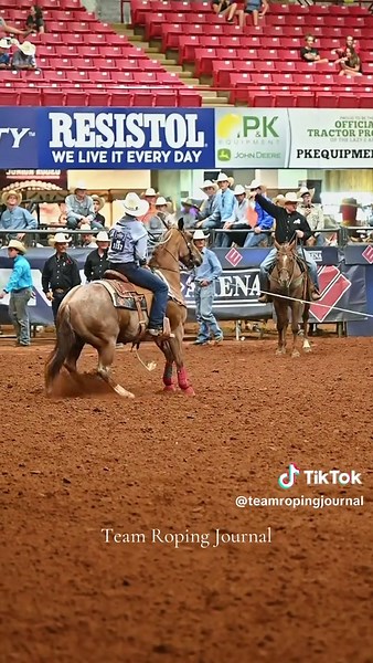 Smile boys, you just won the roping. 👏🏽 @Bronc Evans and @Hagen Wright topped Round 1 of the youth team roping inside the @Lazy E Arena at the @WCRA Rodeo’s WCJR. The duo stopped the clock at 4.57 to win $650 and a spot in Fridays semifinal round. We’ve got the full results, format and more over at the 🔗 in bio.