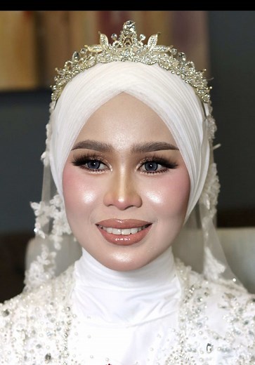 Stylish Turkish Makeup Tutorial for Dira