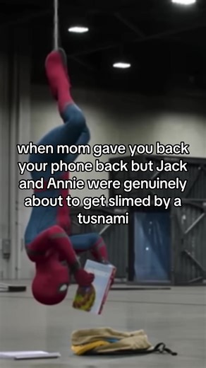 The Magic Tree House Adventure: Surviving the Tsunami