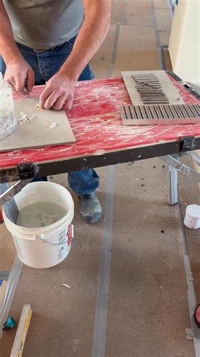 Really loving this classic pattern using marble looking porcelain #tiles #oddlysatisfying #schlutersystems #patterns | Weise Tile & Stone