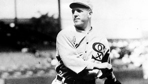 Black Sox players among those no longer banned by MLB, full list