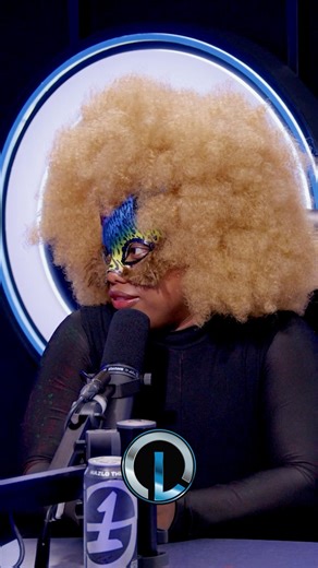 Therian Cat Reveals What She Does When She Sees a Dog in the Streets and Says She's Domesticated