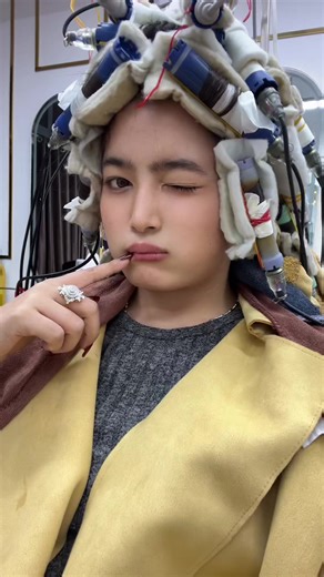 Hair Transition Techniques for TikTok Creators