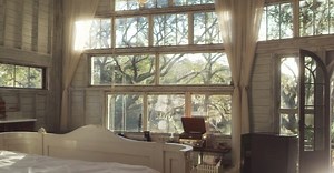 12 reactions | 懶THE HONEYMOON TREEHOUSE 懶 The Honeymoon is one of our 4 luxury treehouses in Charleston, SC that will soon be available for monthly rentals... the perfect place to escape and be surrounded by nature.  Prices range from $3,500 to $6,000 per month. TAG a friend who you’d like to live her with & click the link in our bio to apply now!  : @shaughntillmanfilmco | Bolt Farm Treehouse | Facebook