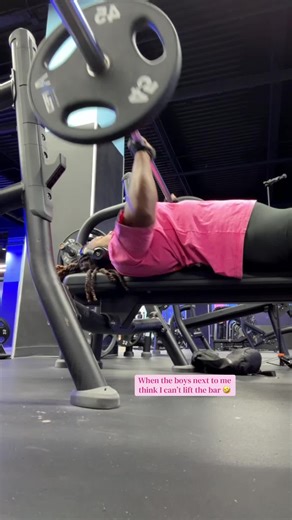 BigMoosey (@shiiddyboodiemarie)’s videos with Bombastic side eye - 🤷‍♀️