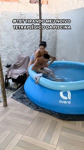 50K views · 762 reactions | #TBT de quando tínhamos a piscina inflável e eu tirava o Ítalo | Lari e Italo | Facebook