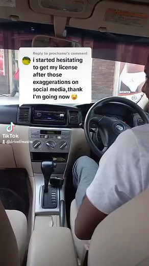 Driving an automatic car 🇿🇼 #drivetimezim #cars #Zimbabwe | Drive-Time Zim