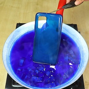 ¡¡A los vendedores de fundas para teléfonos móviles no les gustará oír esto!!😱 | Super Idea