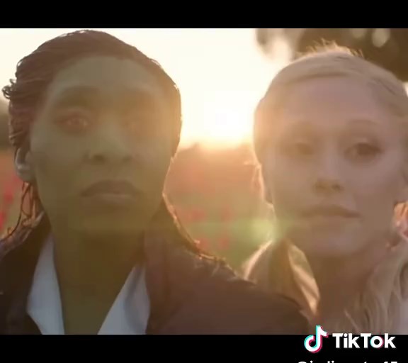 Devastating Reactions to Wicked Musical Trailer