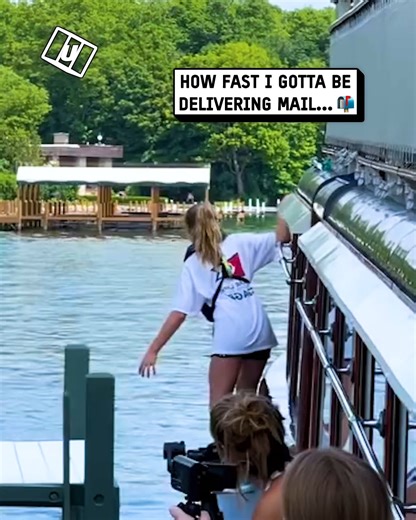 2.1M views · 5K reactions | She’s got one shot to hit the mailbox… and the boat doesn’t stop 﫣 | UNILAD | Facebook