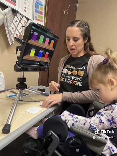 First Day with Color Cards: Tips for Teaching Toddlers