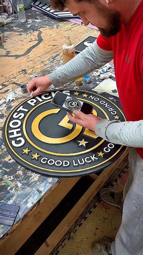 Wood Signage in Nebraska y Cornbread Custom Signs #woodart #woodscraft #art #woodworking #signmaker