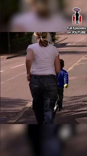 Little boy runs off on a busy street 😱 #childcare #supernanny #jofrost