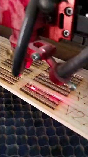 Tableau des nuances de gravure laser