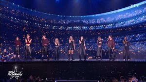Star Academy 2025 - Inédit : les élèves chantent « Des étoiles plein les yeux», l'hymne de la Tournée