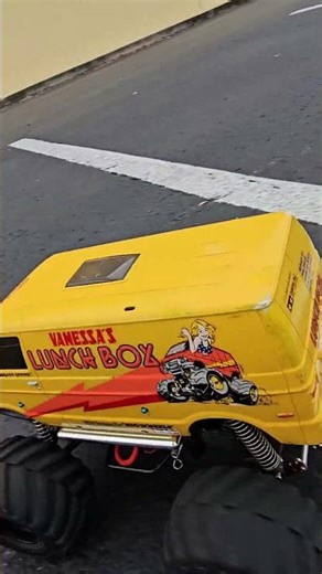 Tamiya lunchbox on 3s #Tamiya #lunchbox #3s #rctruck #rcfun #rcadventure