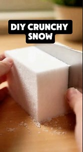 Make your own Crunchy Snow! ⛄️ ​❄️ Materials Needed ​3 Cups Baking Soda (standard box variety) ​1/2 Cup White Hair Conditioner (inexpensive brands like Suave or V05 work perfectly; ensure it is white so the "snow" doesn't look yellow or blue) ​Large Mixing Bowl ​Large Tray or Bin (for containment during play/filming) ​📝 Step-by-Step Instructions ​1. The Dry Base ​Pour the 3 cups of baking soda into your large mixing bowl. If there are any large hard clumps in the baking soda box, break them up 