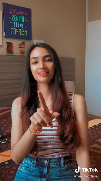 Understanding Meaningful Lyrics in Music