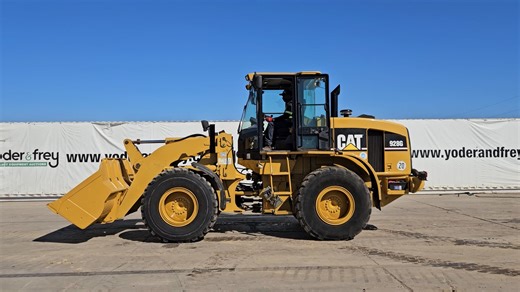 CAT 928G