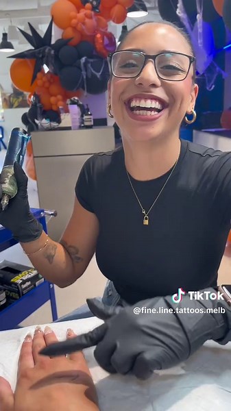 Fall in Love with This Font and Hand Tattoo - What Word Would You Get?