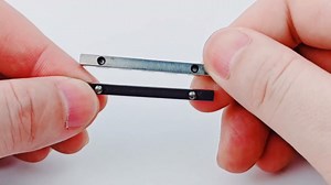 Guyker 42mm Guitar Roller Nut - Titanium alloy Ball Nut Height Adjustable Split Regulation Replacement Parts Compatible with 6 String Start ST TL Style Guitar, TS001