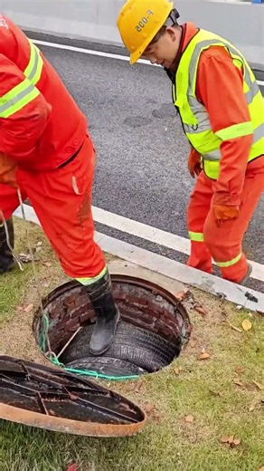 ¡Así Se Limpia Y Repara Una Tubería De Concreto! 🤯🛠️