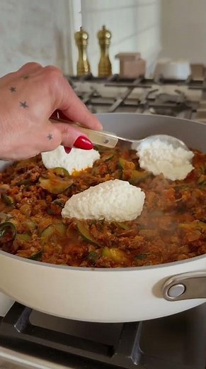 ONE PAN ZUCCHINI LASAGNA SKILLET