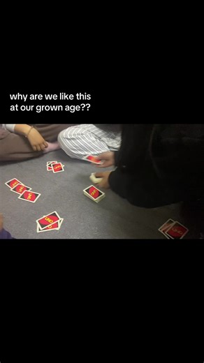 Epic UNO Showdown: 9 Besties, 1 Deck, Zero Mercy!