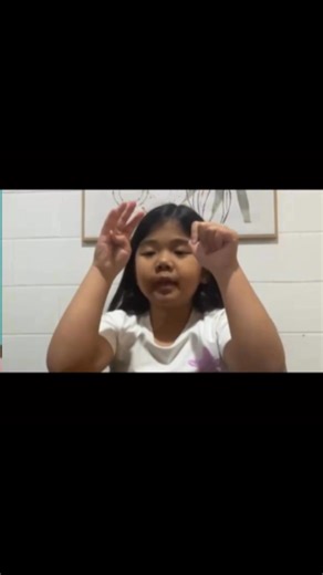 👋🌈 𝒲𝒶𝓉𝒸𝒽 𝓉𝒽𝑒 𝒻𝒾𝓃𝑔𝑒𝓇 𝓂𝒶𝓉𝒽 𝒹𝑒𝓂𝑜 𝑜𝒻 𝑜𝓊𝓇 𝓈𝓉𝓊𝒹𝑒𝓃𝓉! 🧮✨ 👉 𝐸𝓃𝓇𝑜𝓁𝓁 𝓎𝑜𝓊𝓇 𝒸𝒽𝒾𝓁𝒹 𝓃𝑜𝓌 𝒻𝑜𝓇 𝑜𝓃𝓁𝓎 ₱6,750! 💖 📚 10 sessions • 🕐 1 hour each 💻 Zoom • 🎓 1-on-1 with a teacher 🌍 Online and flexible time sched for other countries! 🌟 𝐹𝒾𝓃𝑔𝑒𝓇 𝑀𝒶𝓉𝒽 𝐵𝑒𝓃𝑒𝒻𝒾𝓉𝓈 𝒻𝑜𝓇 𝒦𝒾𝒹𝓈 𝒜𝑔𝑒 4 𝒶𝓃𝒹 𝒰𝓅: 🧮 Develops number sense through visual and tactile finger counting. 🧠 Enhances memory by linking movement with math fact retention. 💪 Build