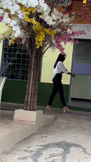 Stylish Outdoor Walk: Daytime Fashion Showcase