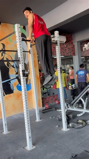 "In order to lead the orchestra, you must first turn your back to the crowd."